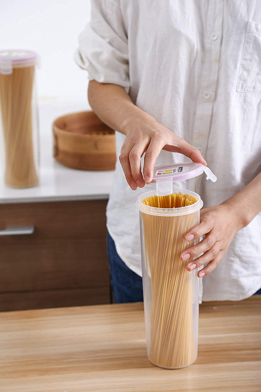 Komax Round Plastic Container .-C14 1.3Lt